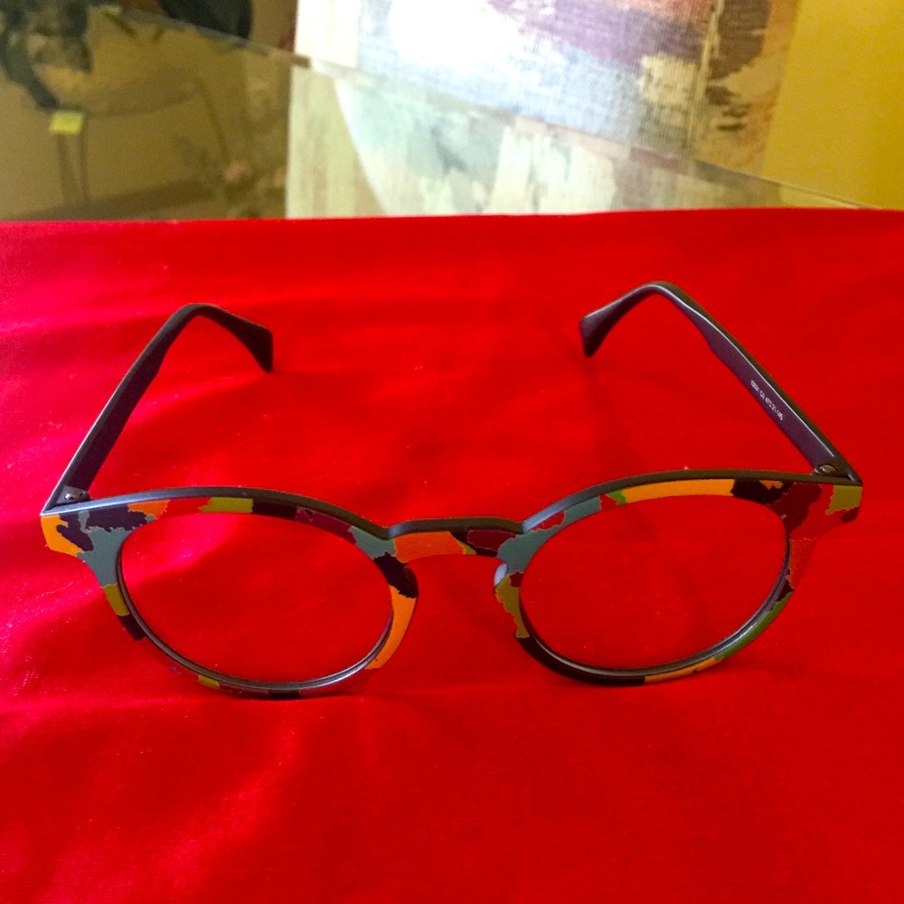 Eyeglass Frames